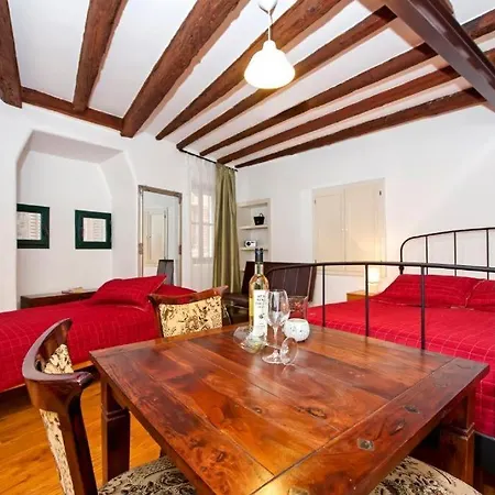 Apartament Retro Oscar I *