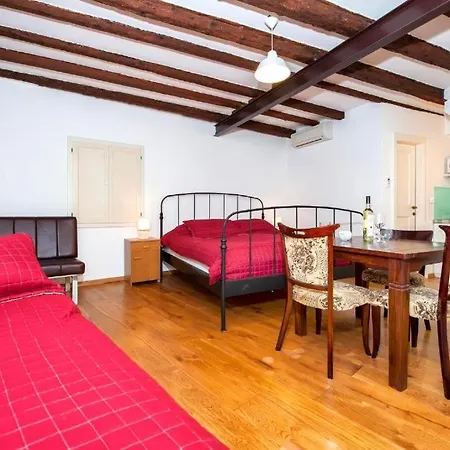 Retro Oscar I 아파트