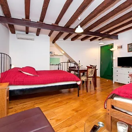 Appartement Retro Oscar I Rovinj